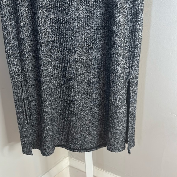 Banana Republic Long Sleeve Marled Gray Knit Sweater Dress Size Large - Picture 4 of 5
